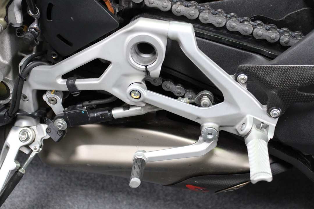 2021 Ducati Streetfighter V4 S - Image 17