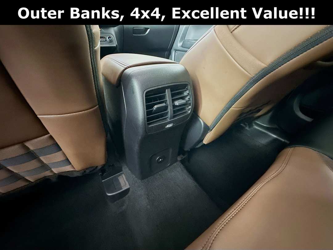 2025 Ford Bronco Sport Outer Banks - Image 33