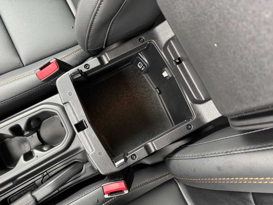 2026 Jeep Wrangler Sahara - Image 26