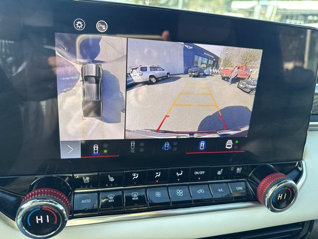 2023 GMC Canyon AT4X - Image 43