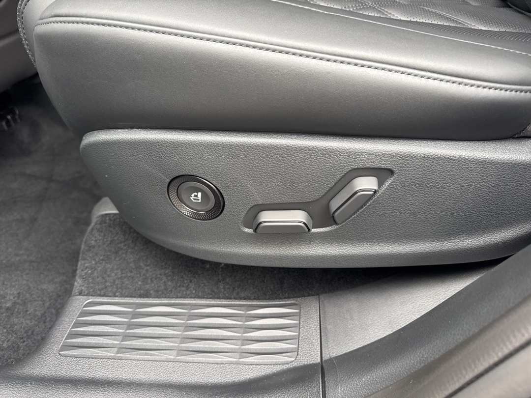 2026 Genesis Gv80 3.5T Prestige - Image 41