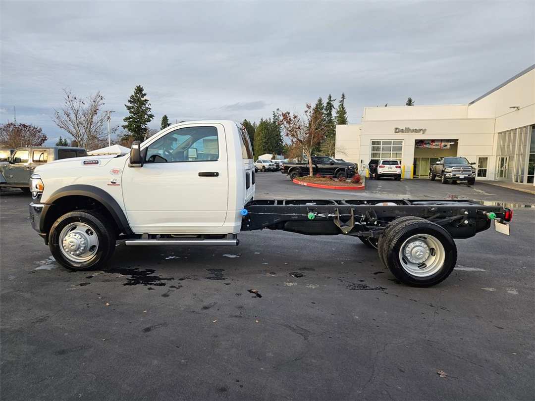 2024 Ram 4500Hd Tradesman - Image 3