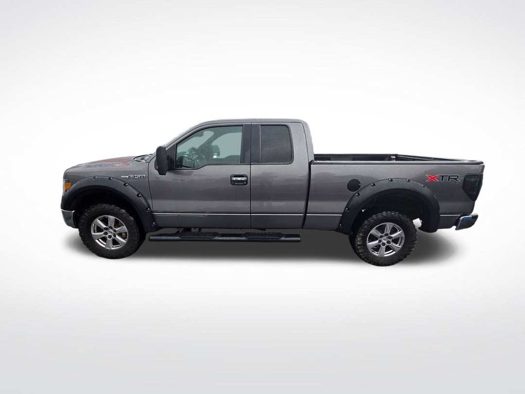 2012 Ford F-150 XLT - Image 8