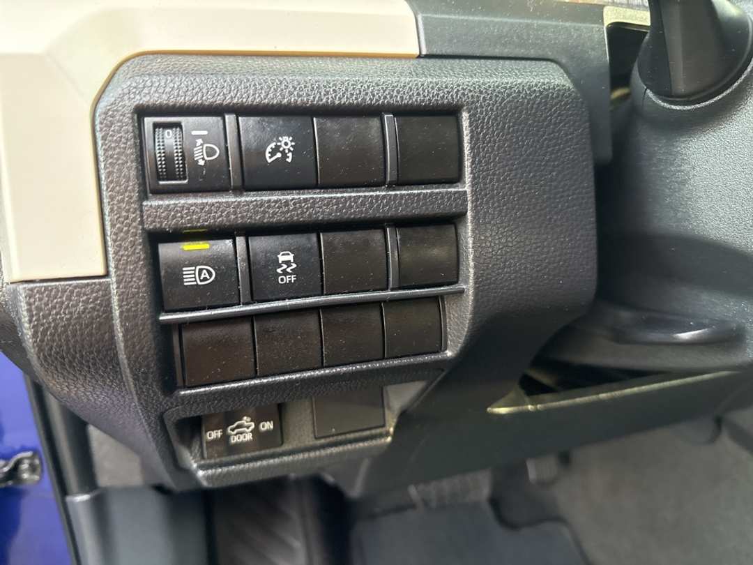 2024 Toyota Tacoma TRD OffRoad - Image 30