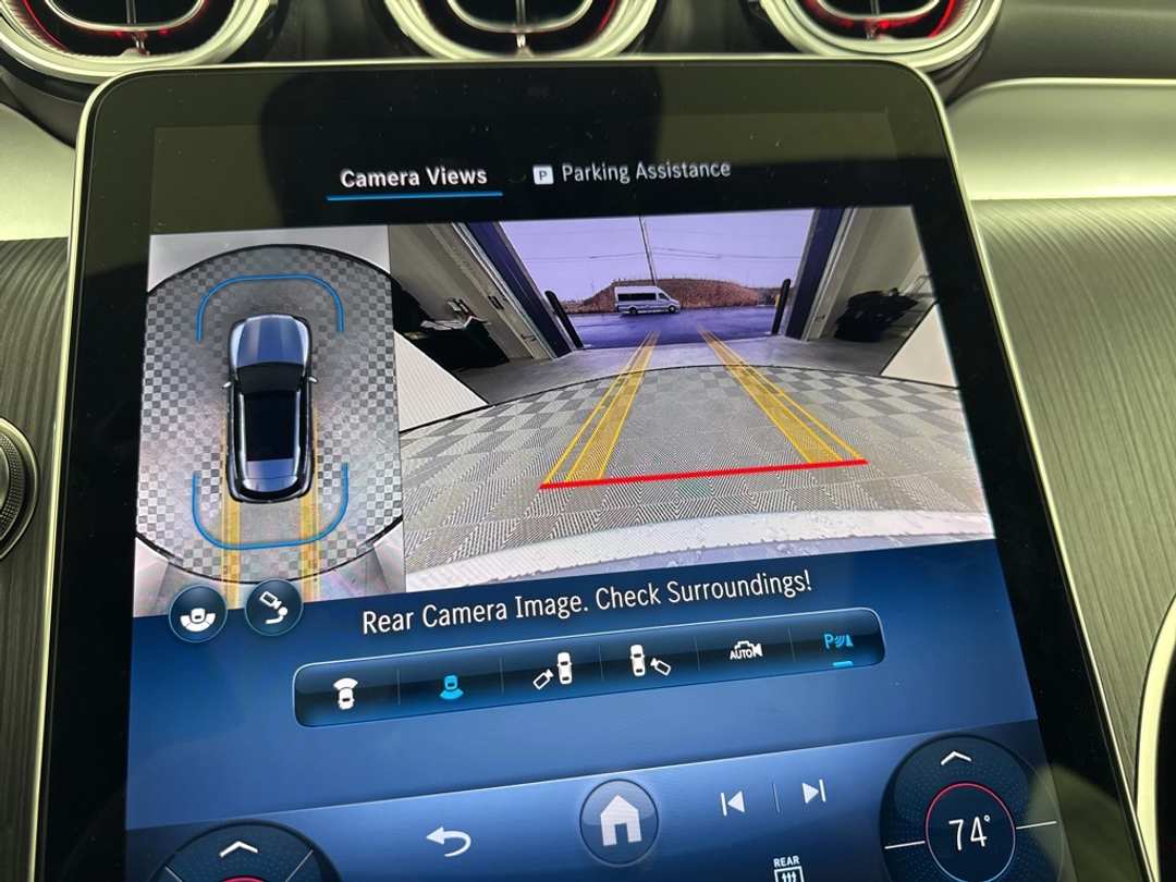 2025 Mercedes-Benz GLC GLC 350e - Image 26