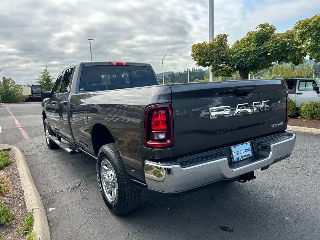 2026 Ram 3500 Tradesman - Image 8