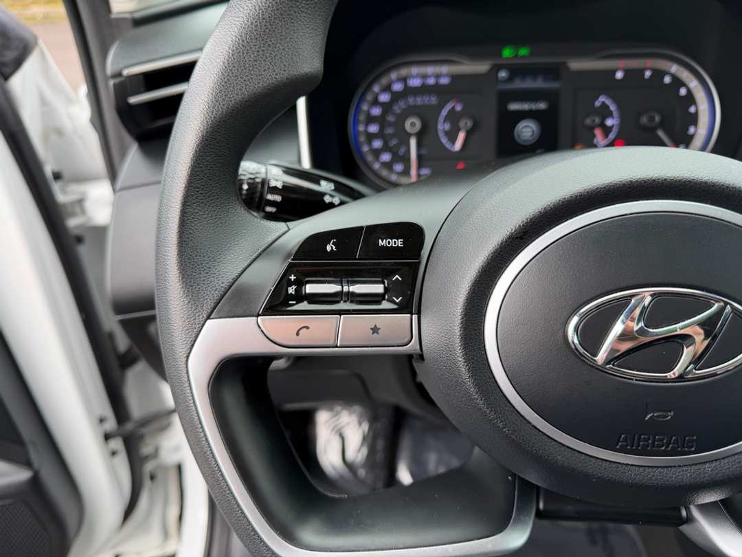 2022 Hyundai Tucson SEL - Image 17