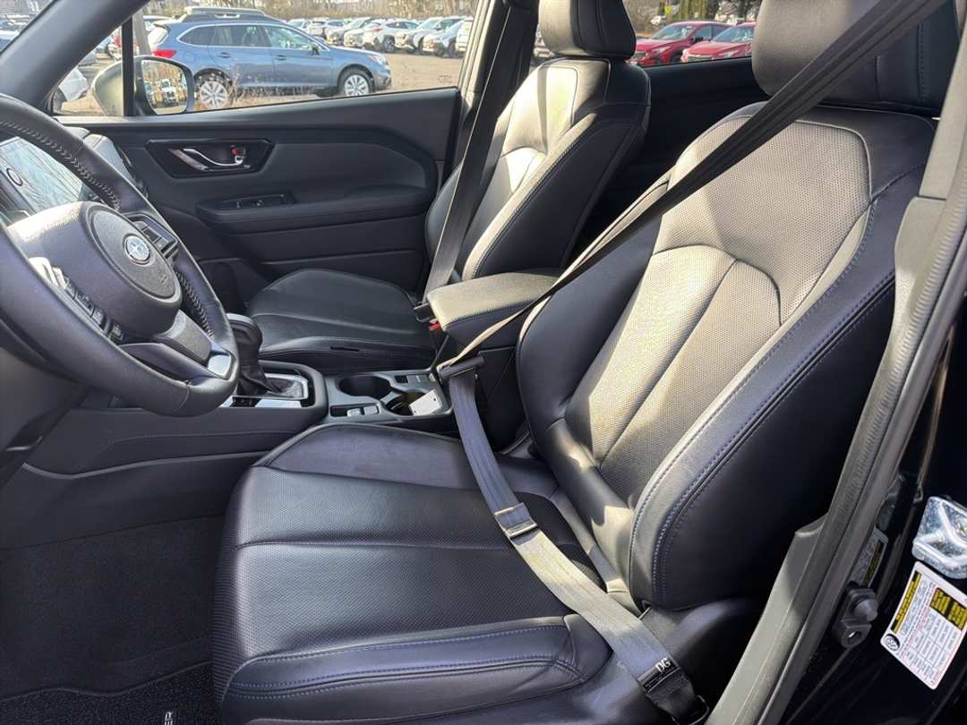 2025 Subaru Forester Limited - Image 15