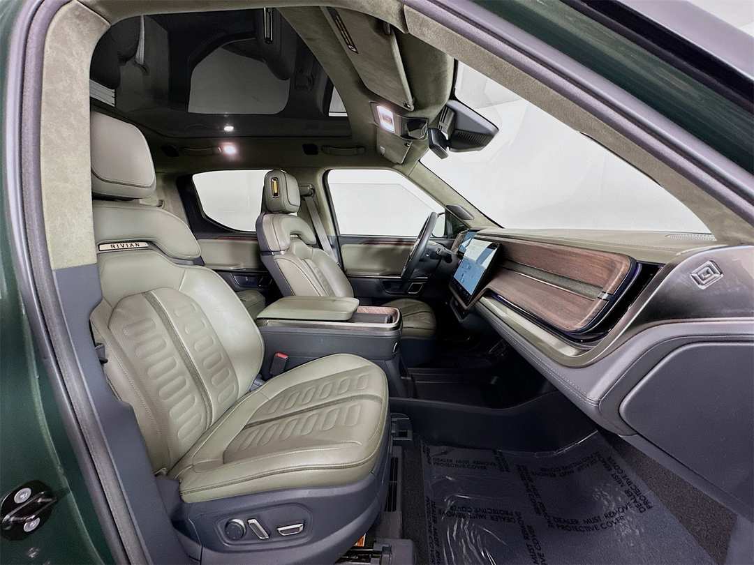 2022 Rivian R1T Launch Edition - Image 28