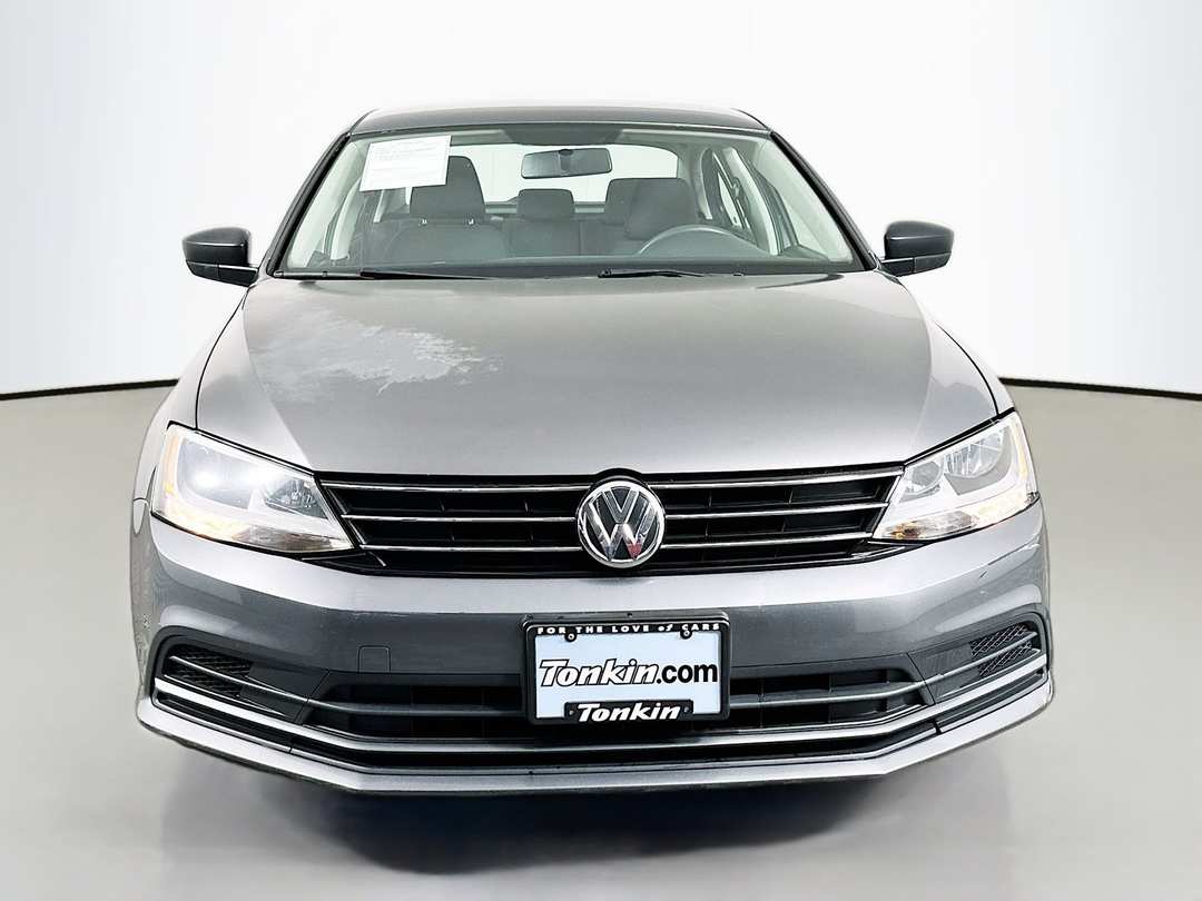 2015 Volkswagen Jetta 2.0L S - Image 2