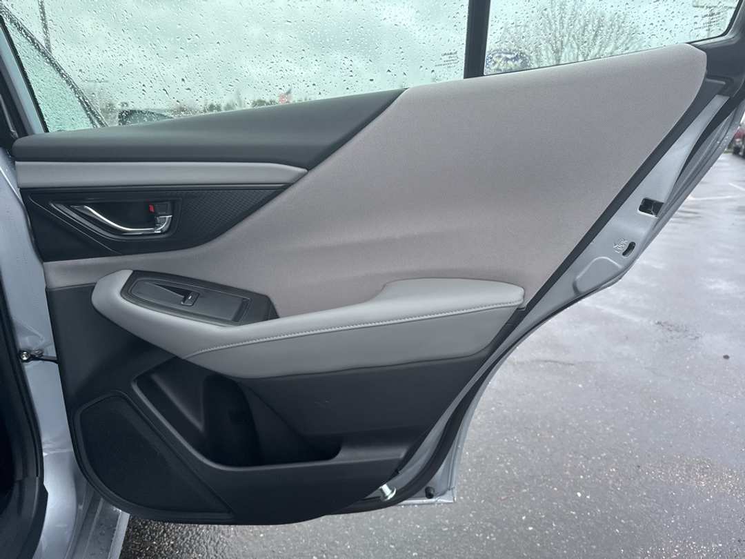 2025 Subaru Legacy Premium - Image 21