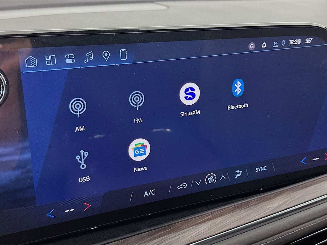 2026 Chevrolet Suburban LS - Image 15