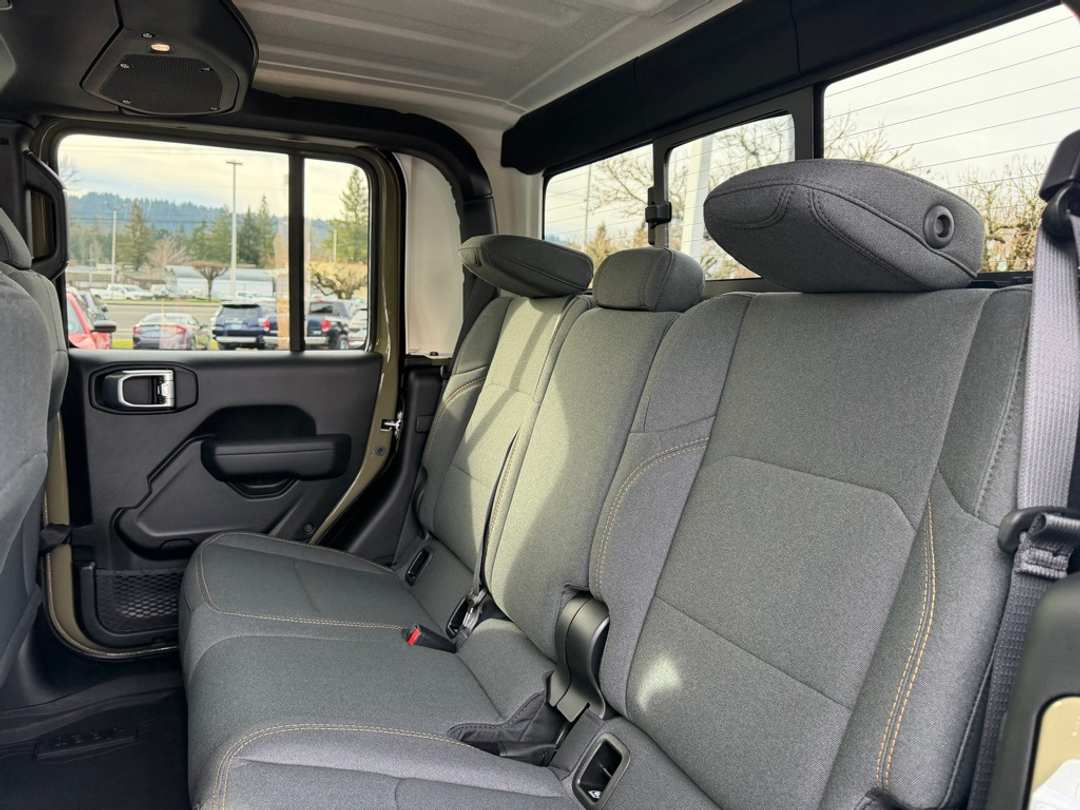 2026 Jeep Gladiator Sport S - Image 29