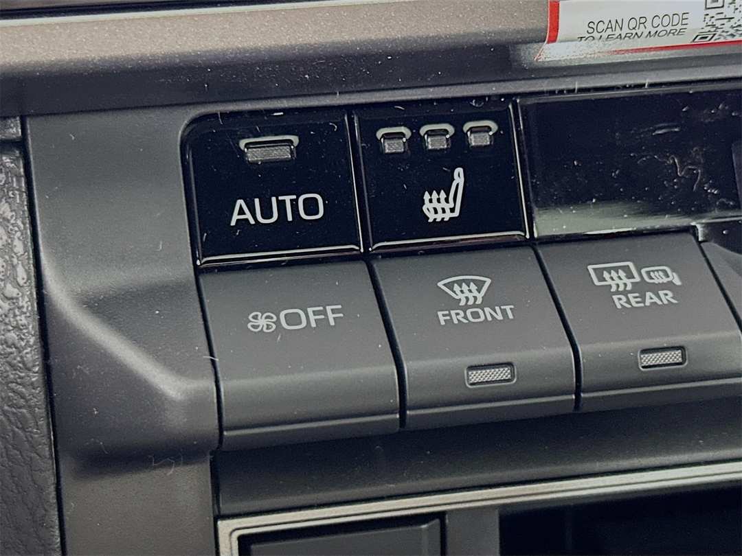 2026 Toyota Camry SE Nightshade - Image 20