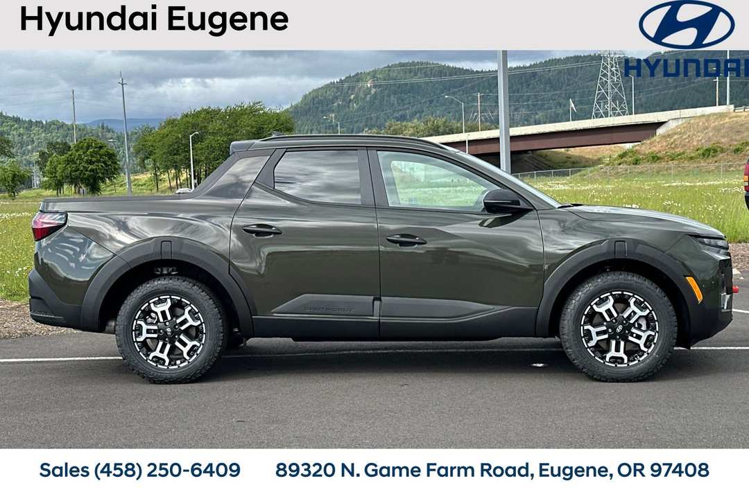 2025 Hyundai Santa Cruz XRT - Image 3