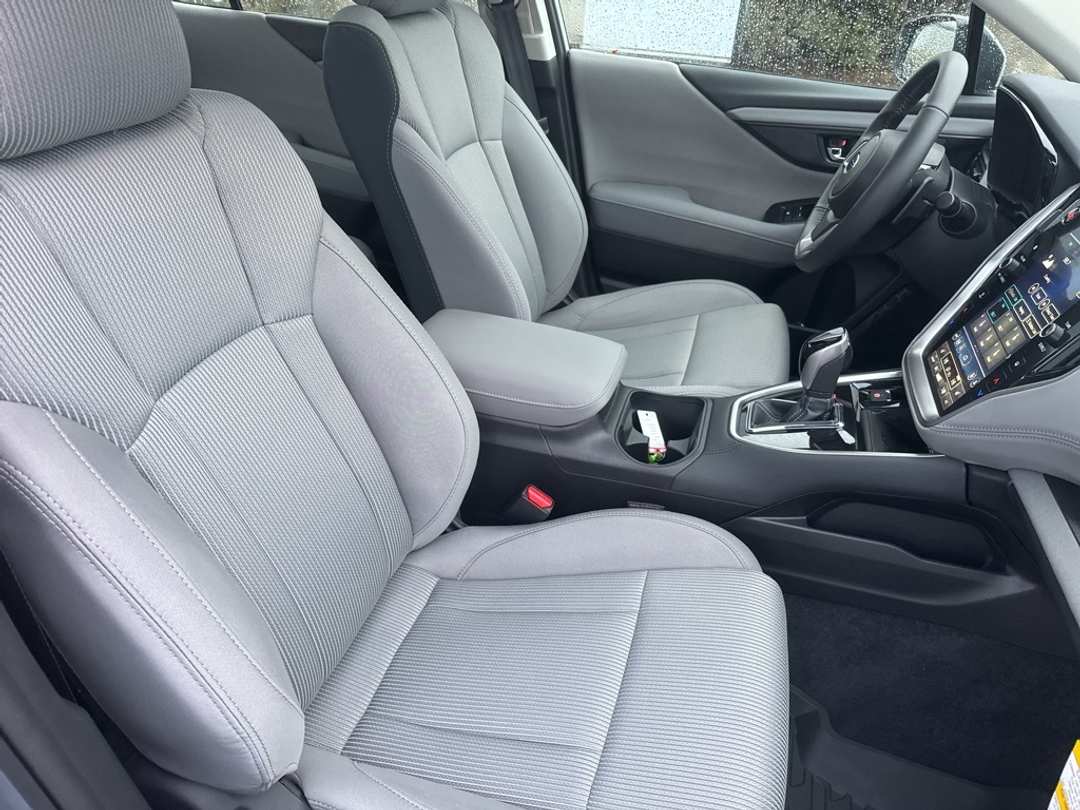 2025 Subaru Legacy Premium - Image 28