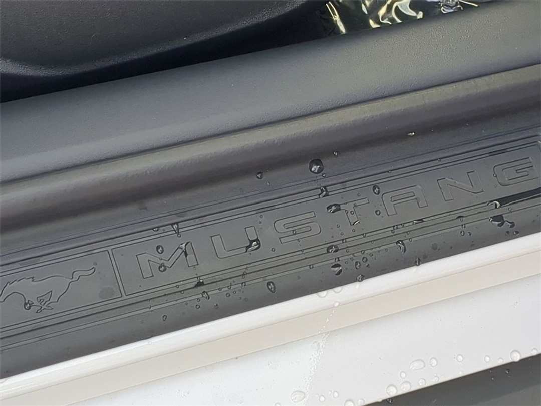 2026 Ford Mustang EcoBoost - Image 26