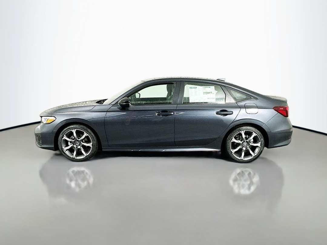 2026 Honda Civic Sport Touring - Image 4