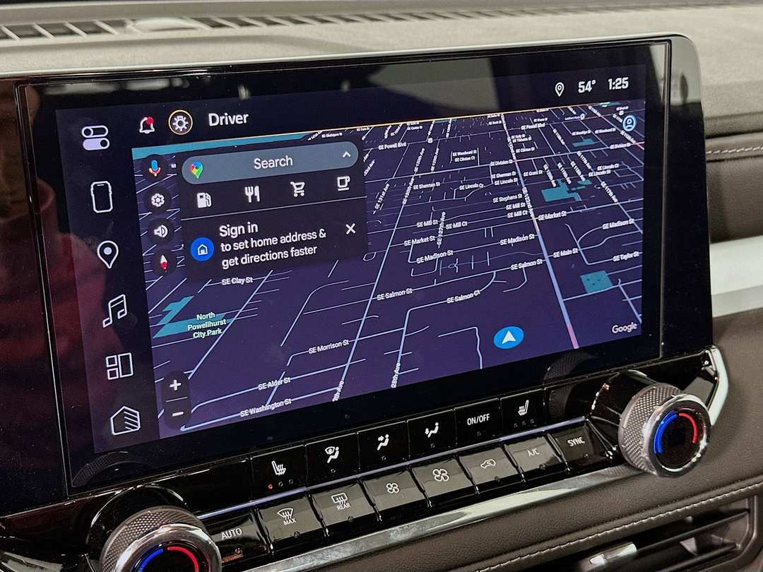 2025 Chevrolet Colorado LT - Image 14