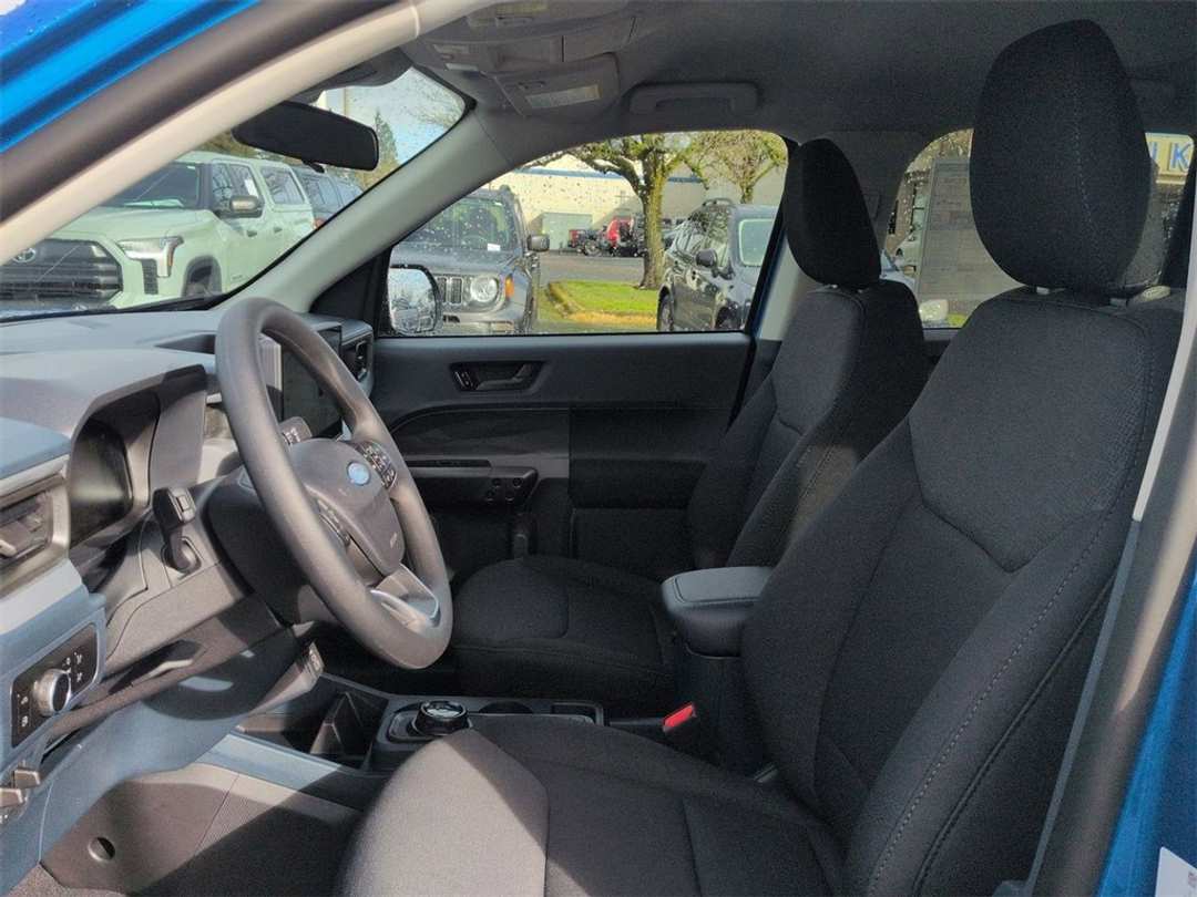 2026 Ford Maverick XL - Image 13