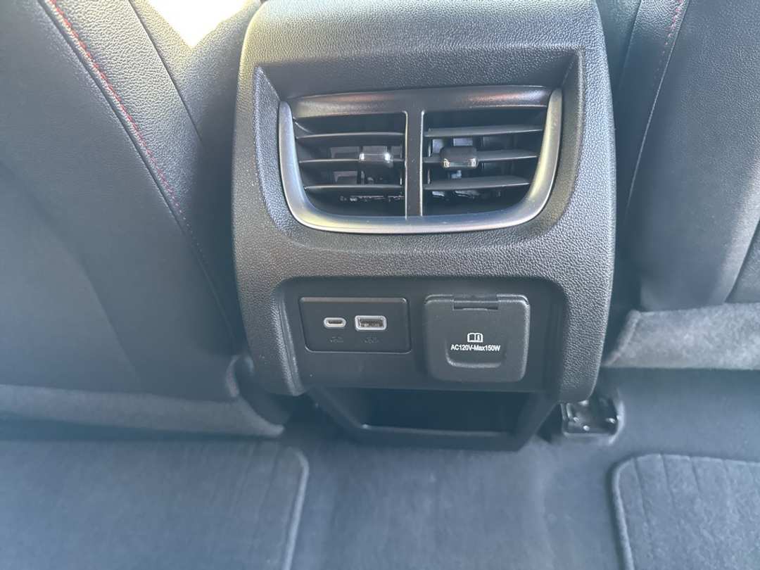 2022 Chevrolet Blazer RS - Image 26