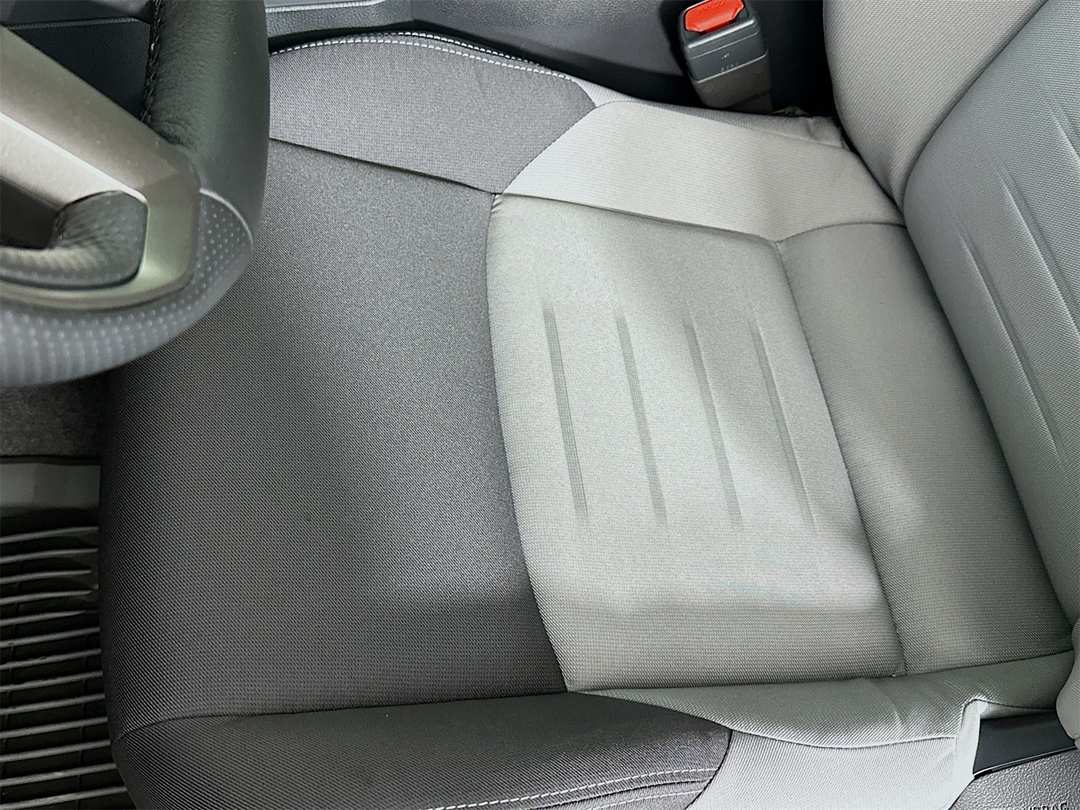 2025 Toyota Tacoma TRD Off Road - Image 20