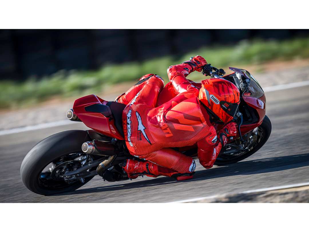 2026 Ducati Panigale V2 - Image 26