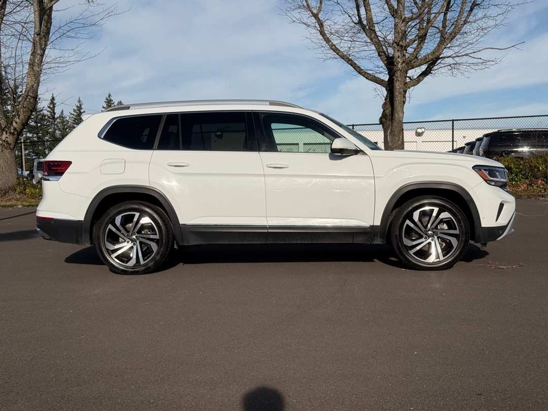 2021 Volkswagen Atlas SEL Premium - Image 8