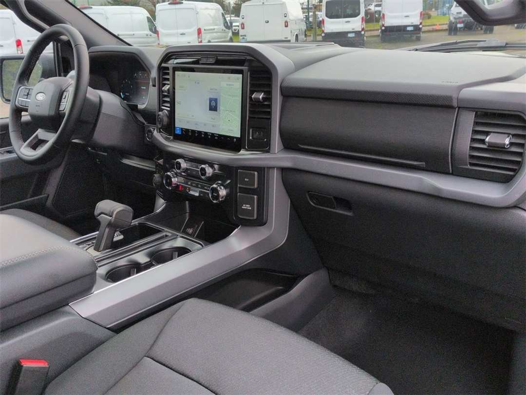 2026 Ford F-150 XLT - Image 30
