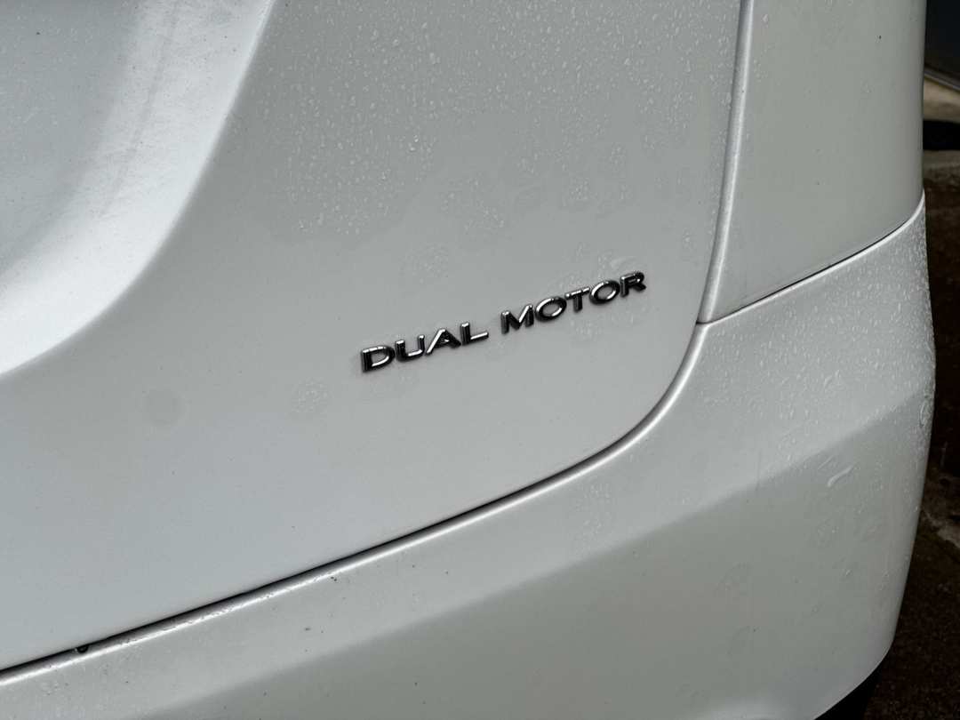 2020 Tesla Model X Long Range - Image 23