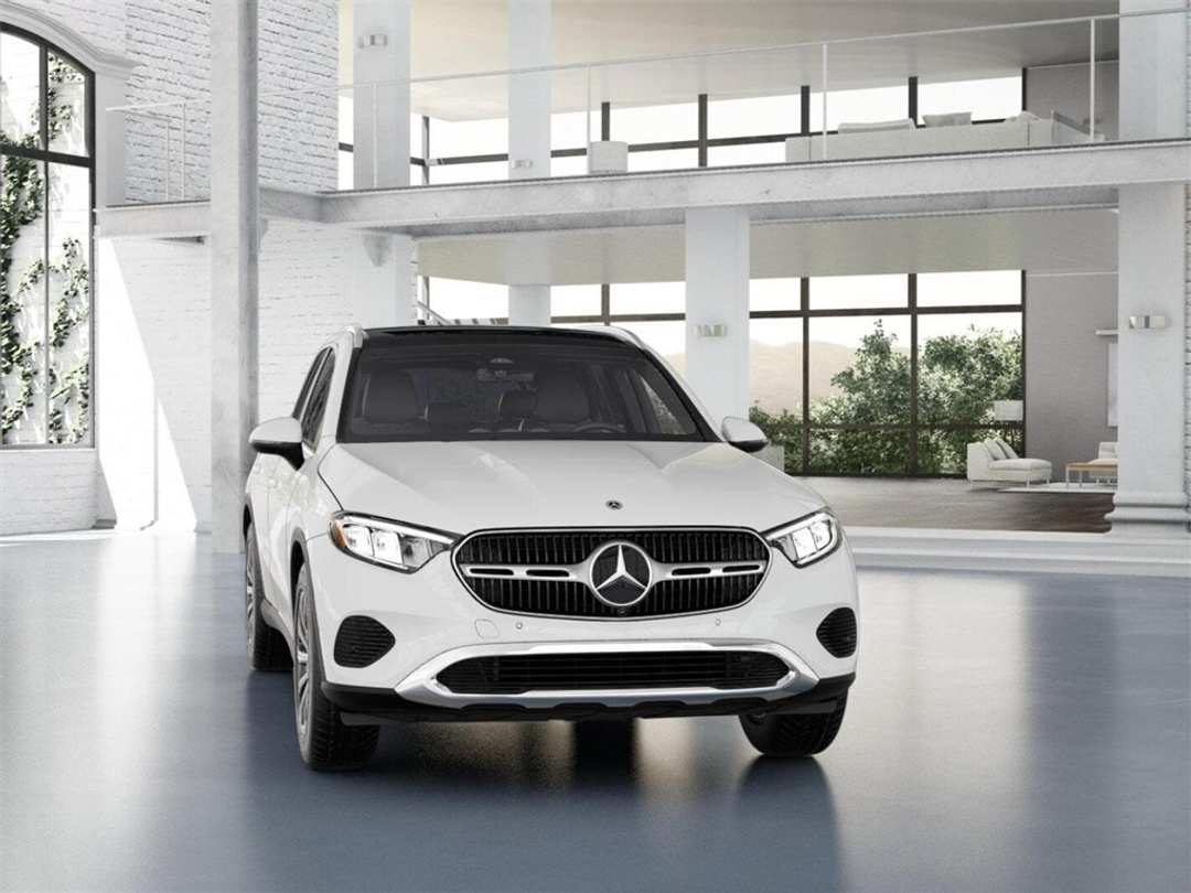 2026 Mercedes-Benz GLC GLC 300 - Image 8