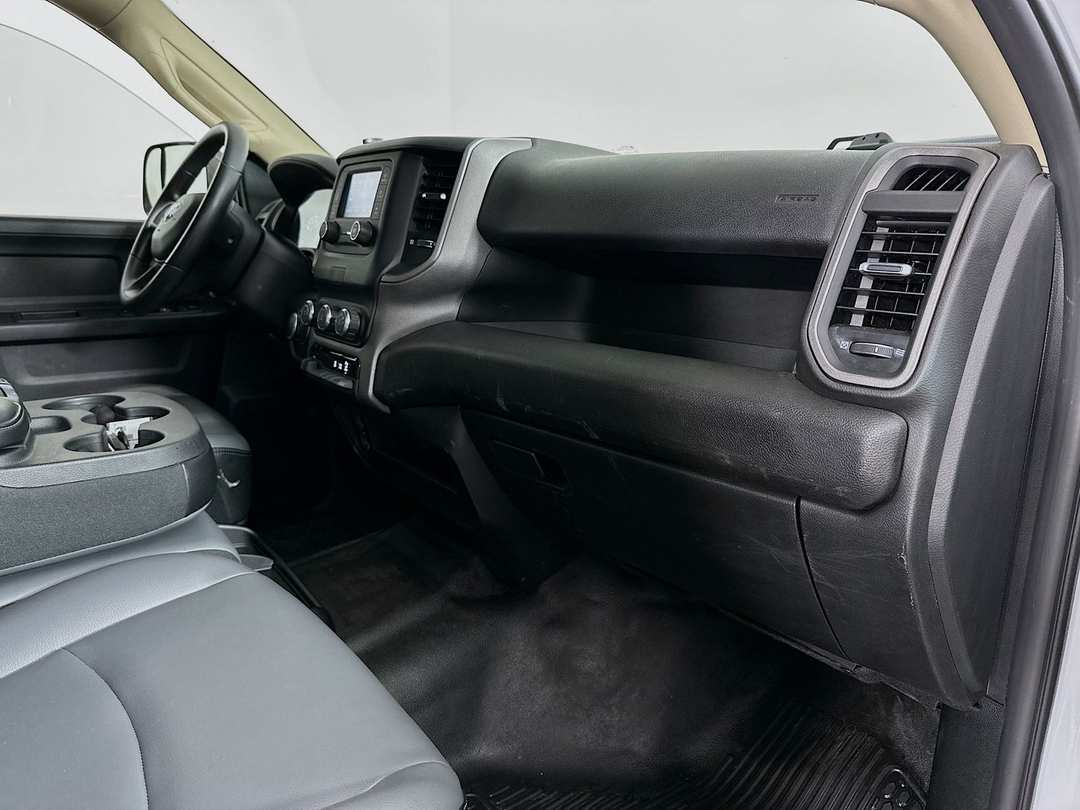 2019 Ram 2500 Tradesman - Image 28