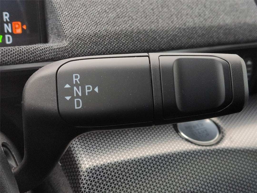 2025 Ford Mustang Mach-E GT - Image 17