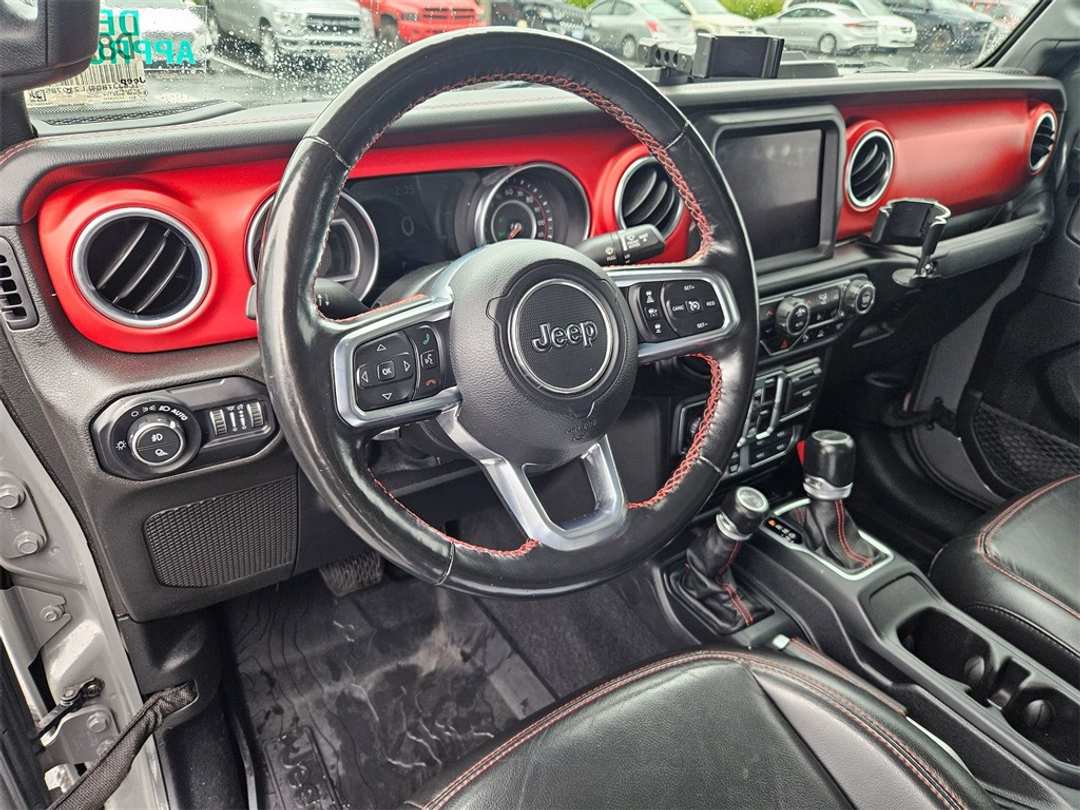 2020 Jeep Gladiator Rubicon - Image 13