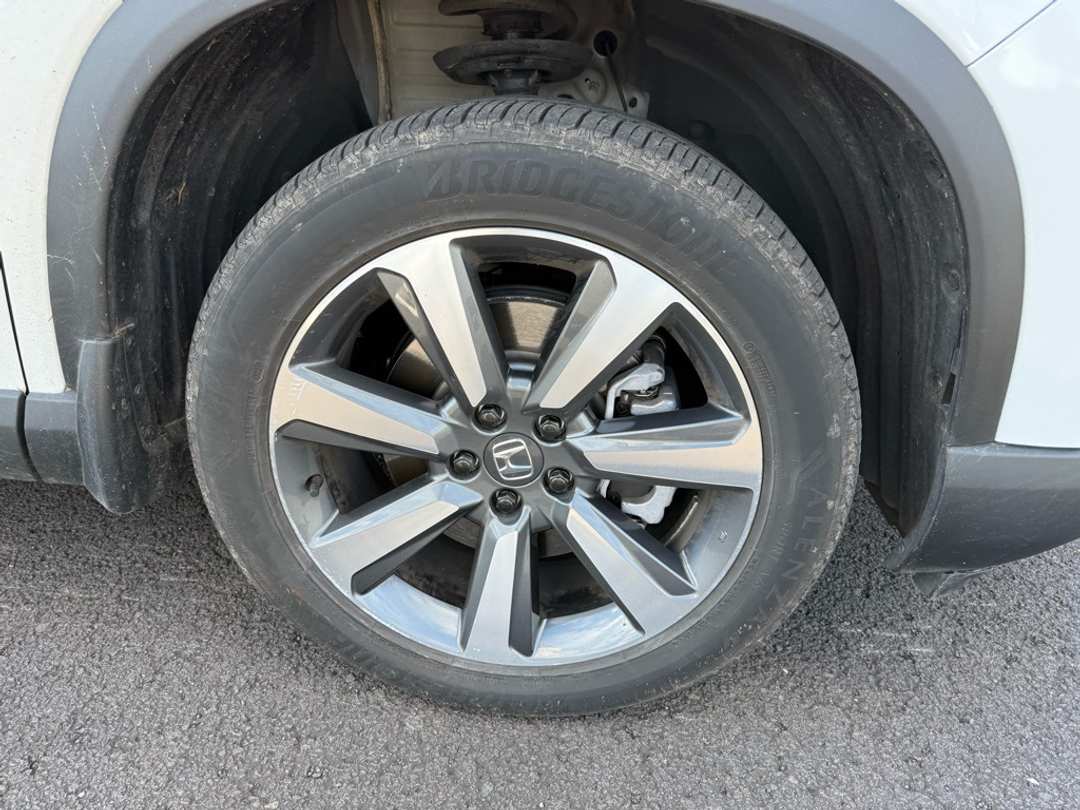 2025 Honda Pilot Elite - Image 29