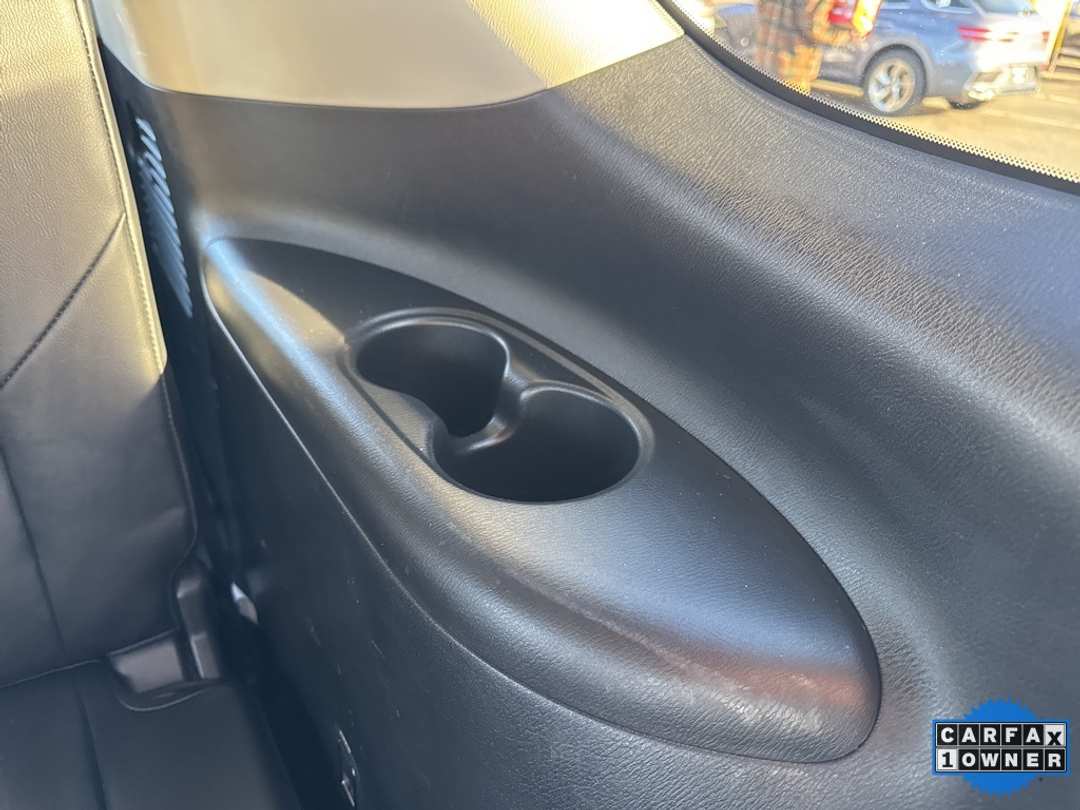 2024 Nissan Armada SL - Image 41