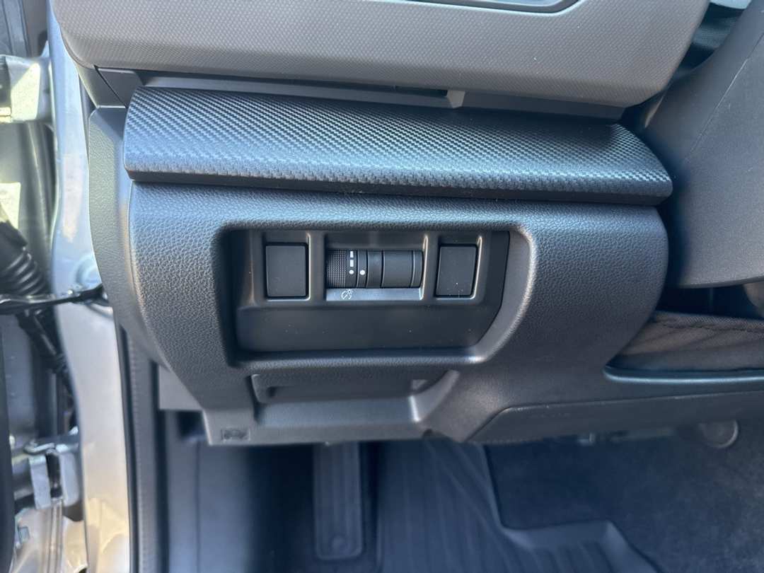 2025 Subaru Crosstrek Limited - Image 36