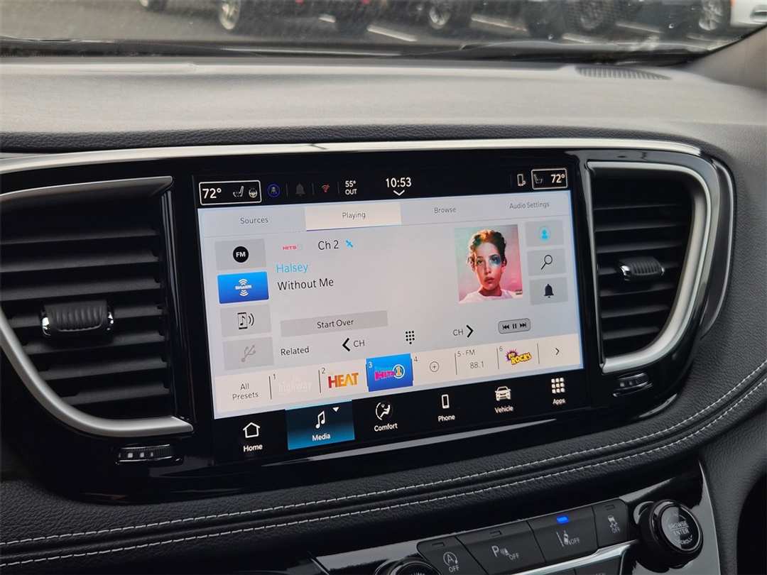 2026 Chrysler Pacifica Select - Image 20