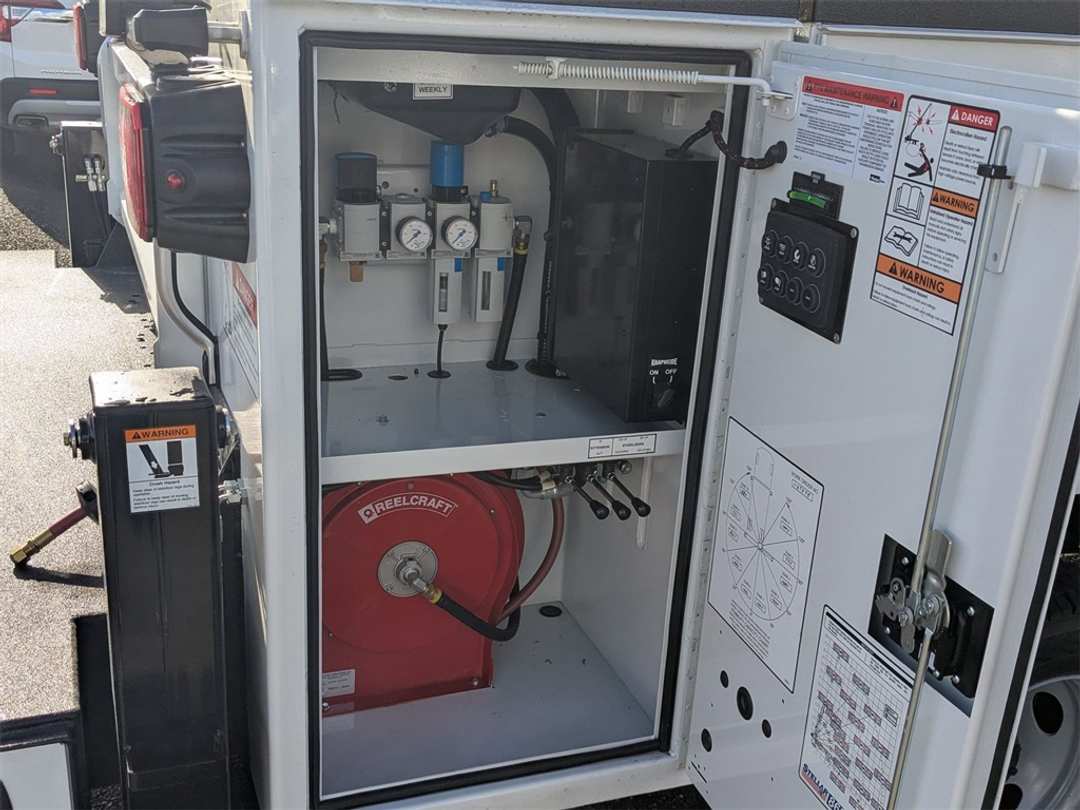 2026 Ford F-550Sd XL - Image 19