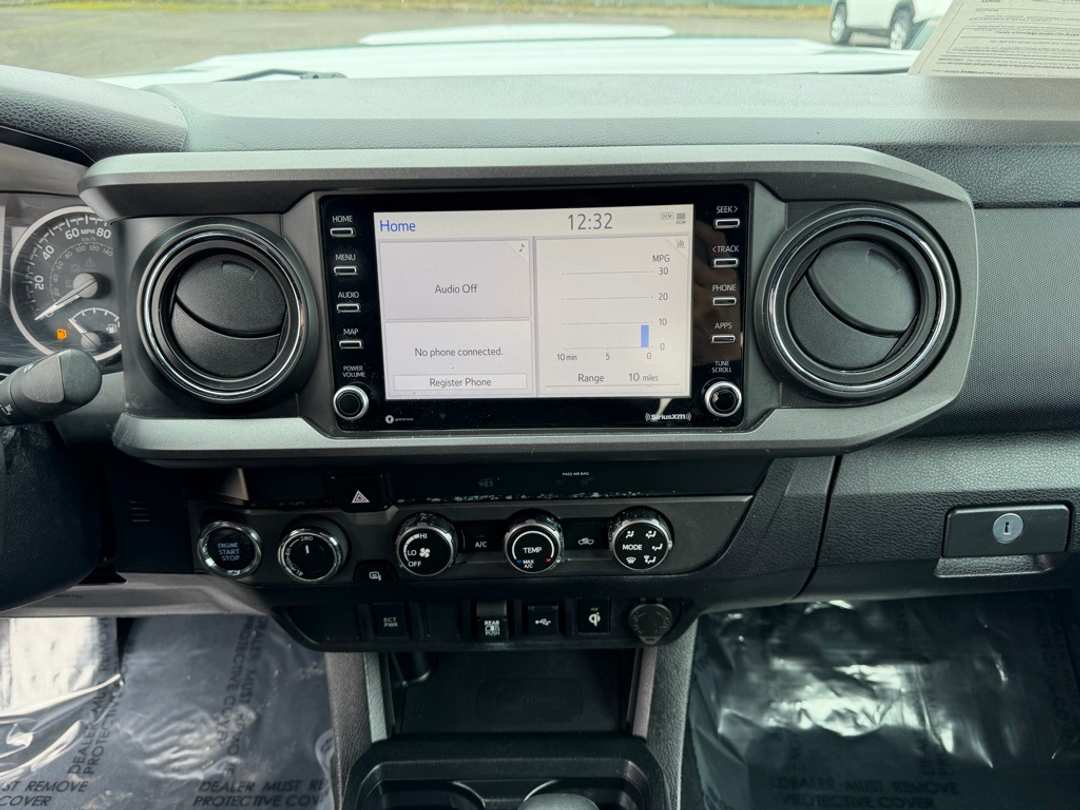 2020 Toyota Tacoma TRD Sport - Image 22