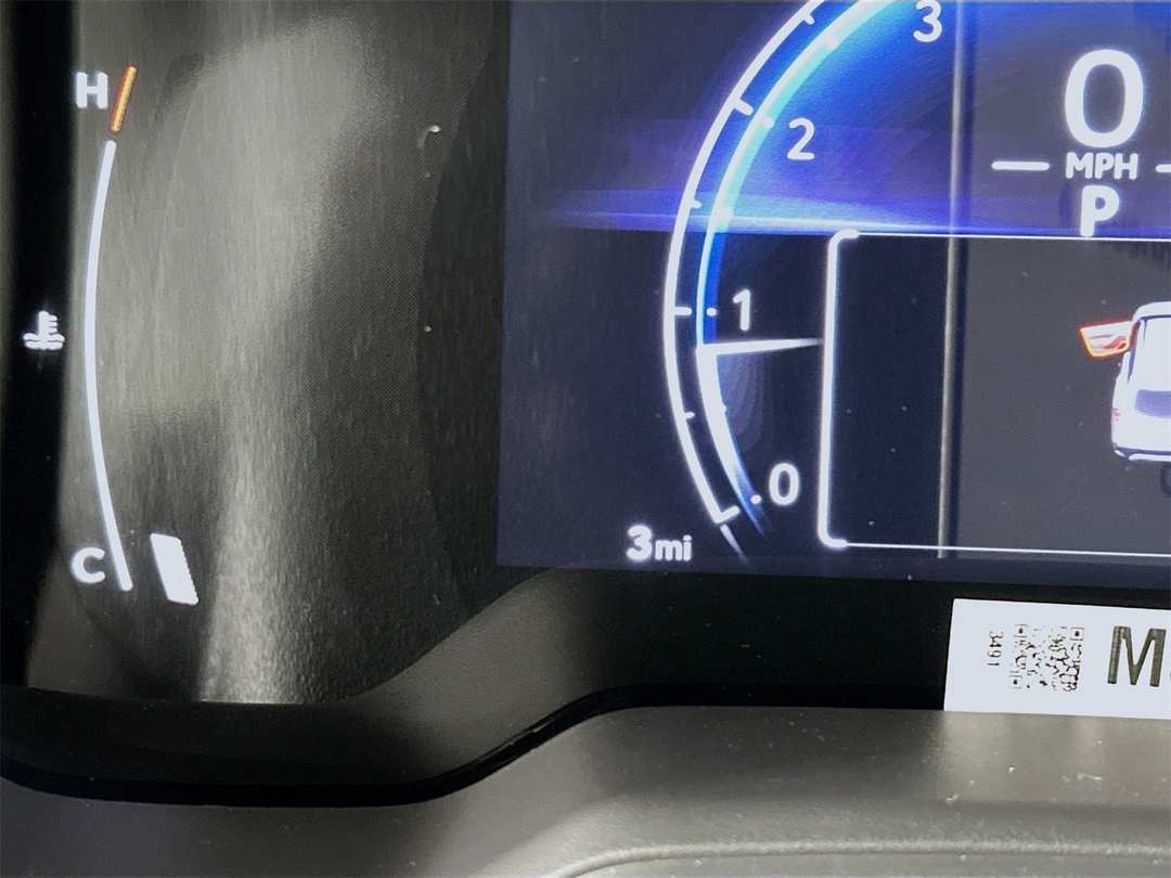 2026 Toyota Corolla Cross L - Image 12