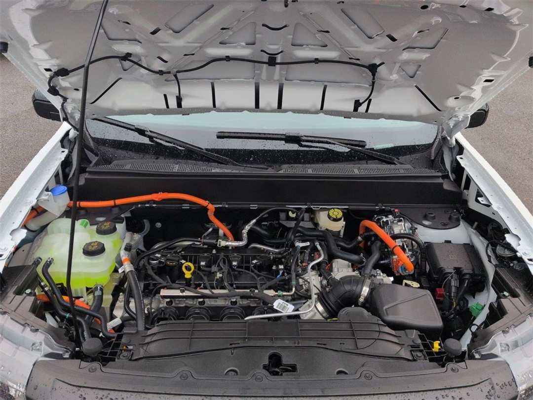 2026 Ford Maverick XLT - Image 30