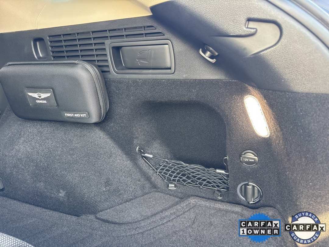 2025 Genesis Gv70 2.5T - Image 11