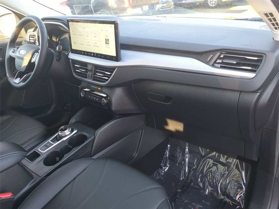 2025 Ford Escape Base - Image 32