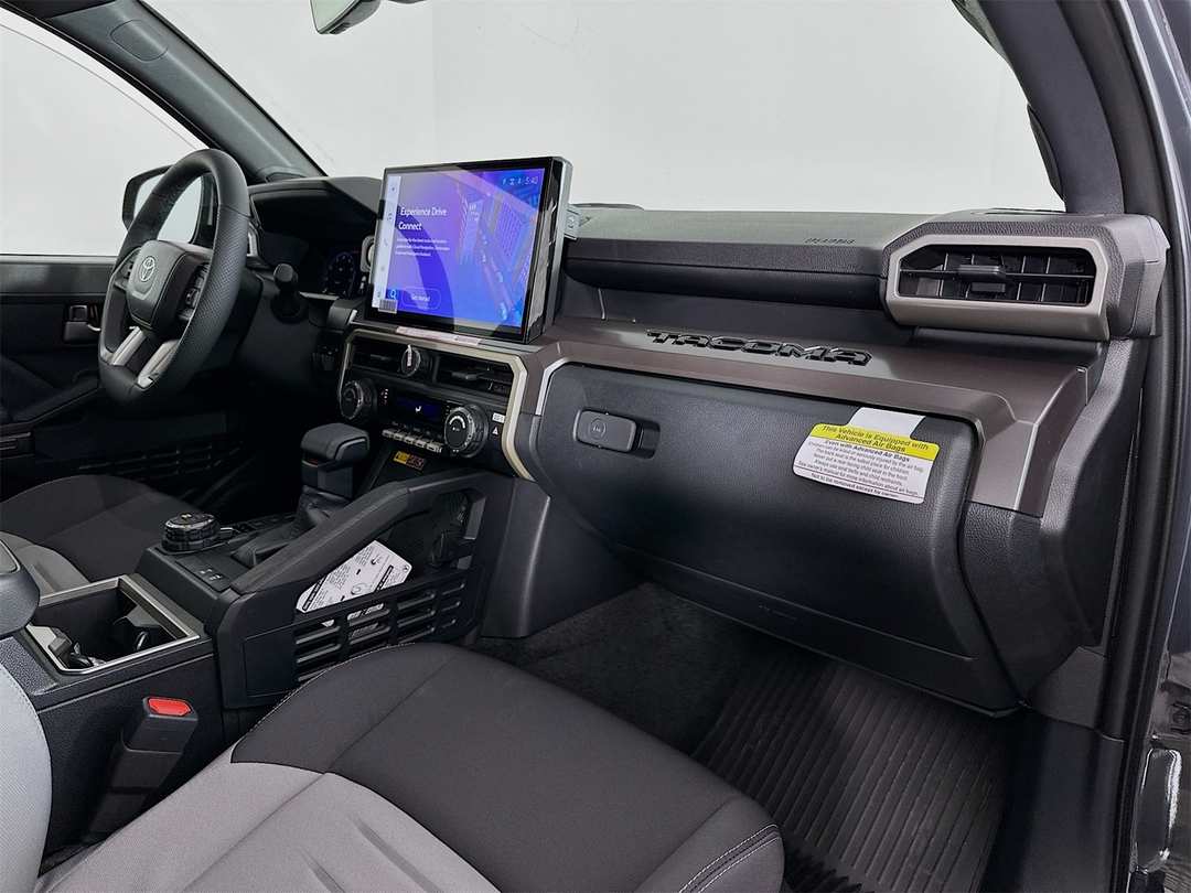 2025 Toyota Tacoma TRD Off Road - Image 30