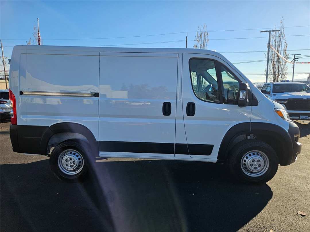 2026 Ram Promaster 1500 Low Roof - Image 7