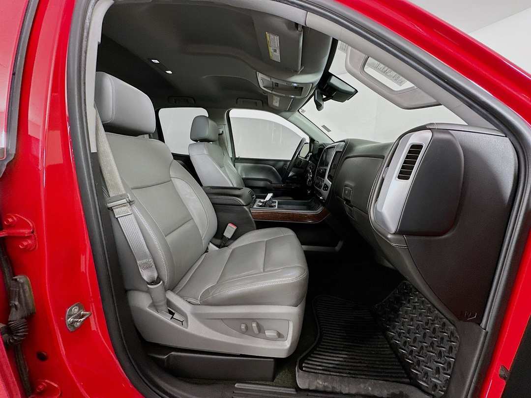 2016 GMC Sierra 1500 SLT - Image 29
