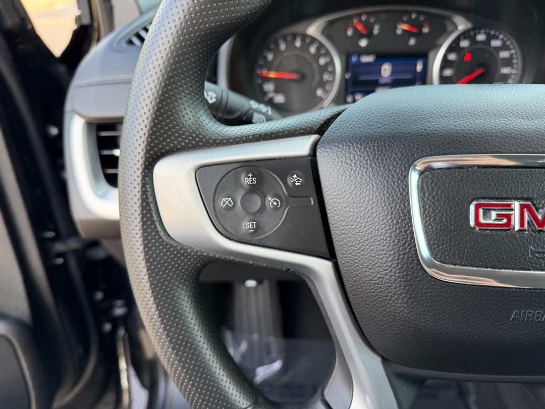 2022 GMC Terrain SLE - Image 18