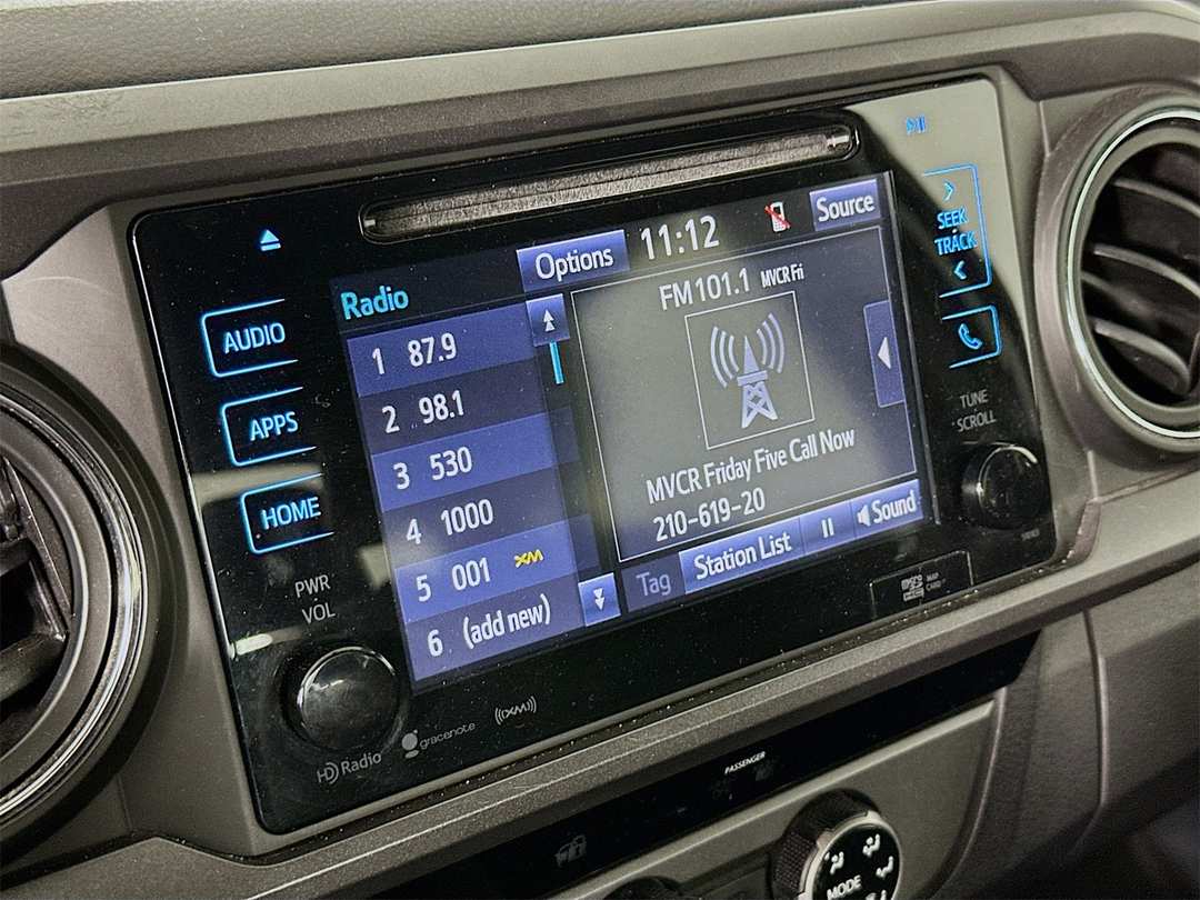 2017 Toyota Tacoma TRD OffRoad - Image 15