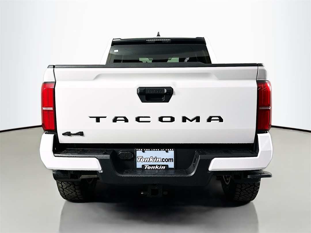 2025 Toyota Tacoma SR5 - Image 6
